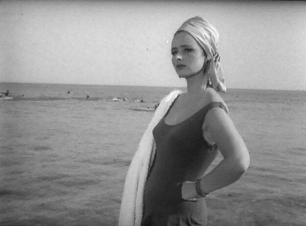 Лилия Журкина в фильме "До свидания, мальчики" источник:kino-teatr.ru