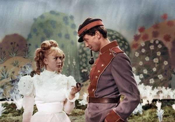 С Олегом Далем в фильме Старая, старая сказка, 1968