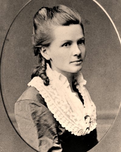 Цецилия Берта Бенц - первая в мире женщина-автомобилистка