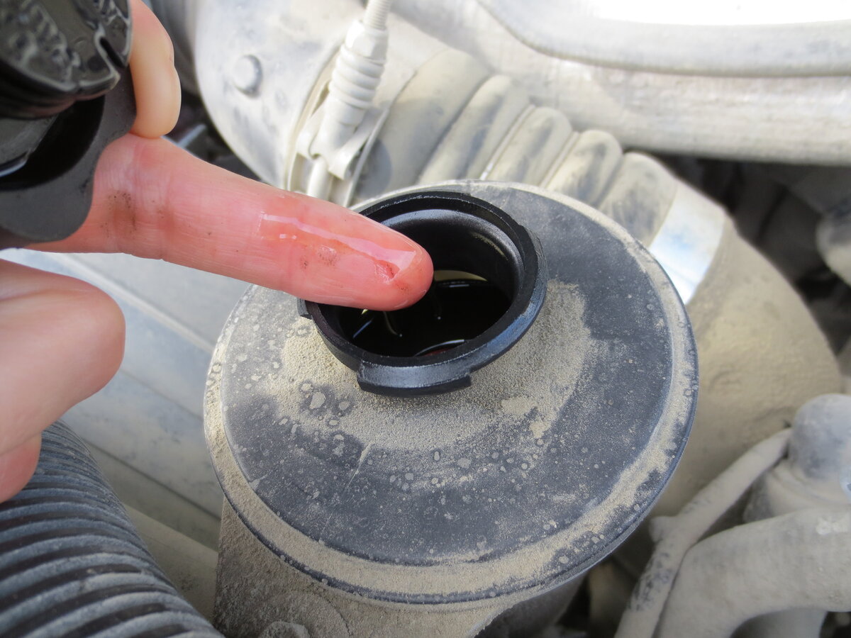 бачок гидроусилителя руля лачетти. масло гур чери амулет 2006 года. грибок в бачке гур. масло пенится. бачок гур шевроле лачетти.