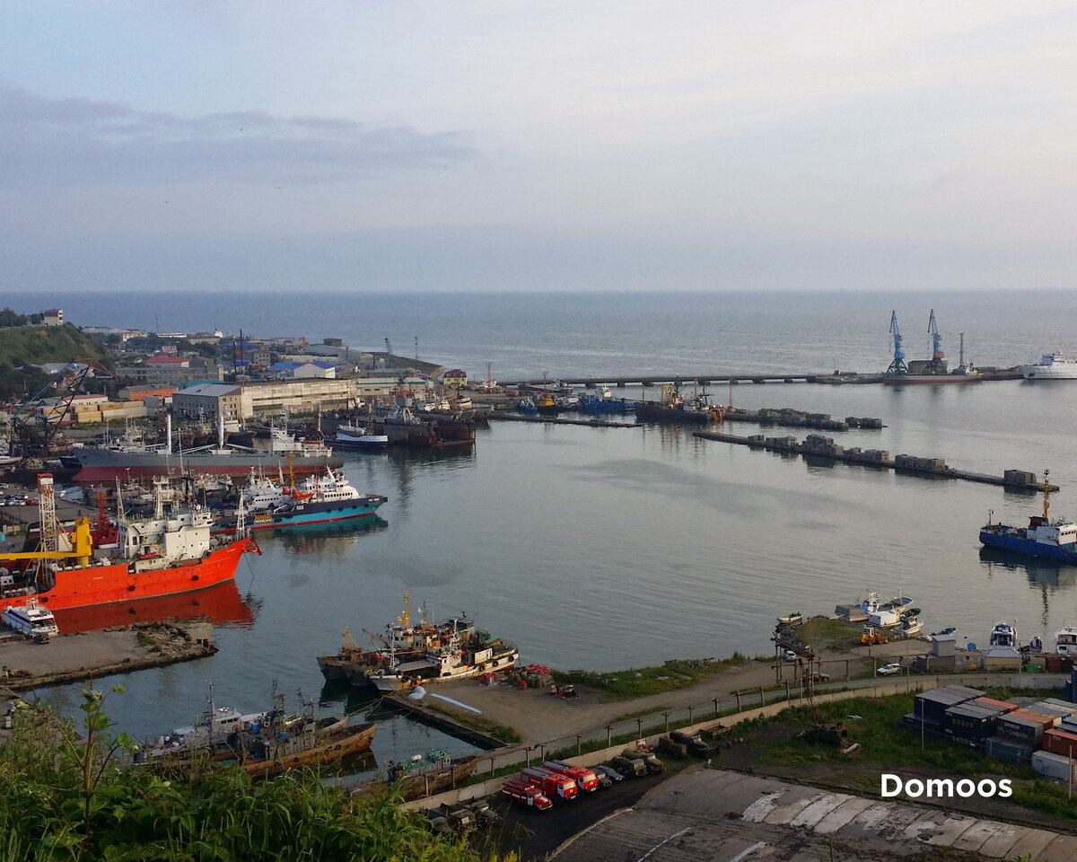 Корсаково южно сахалинск. Г корсаков сахалинская область. Порт корсаков сахалин. Порт корсаков сахалин. Остров сахалин город корсаков.