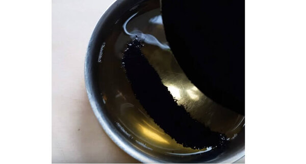 Смешивание угля с основой