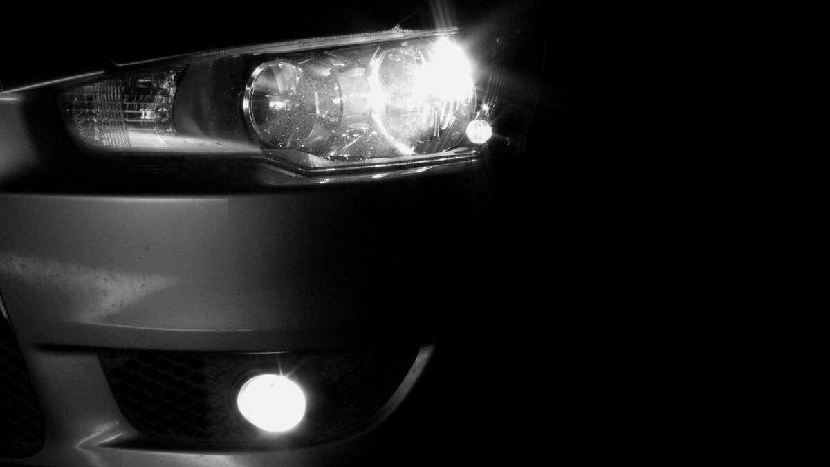 Второе фото серии «Автопортрет без «авто»»