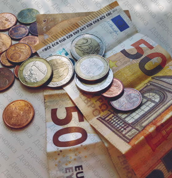 Вот такие денежки вам понадобятся в Париже! )