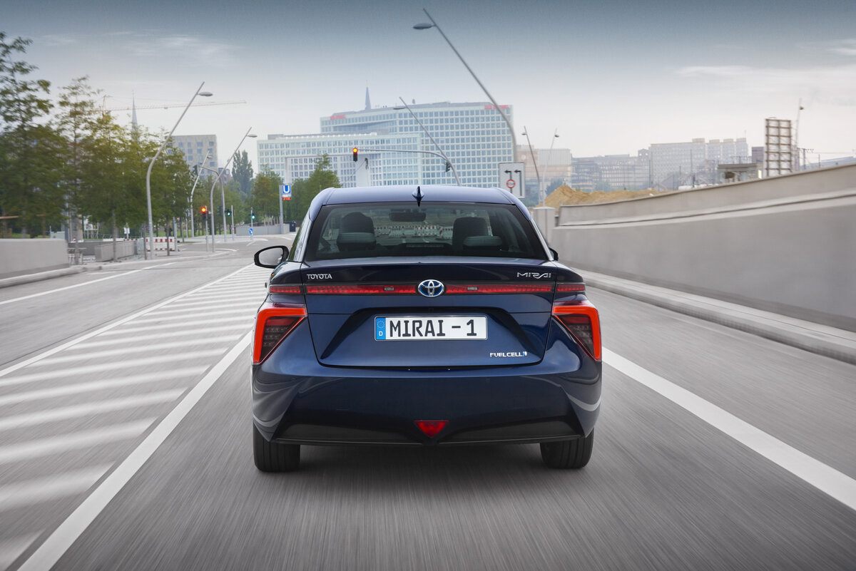 Toyota Mirai 1