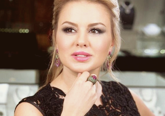 Анна Семенович
