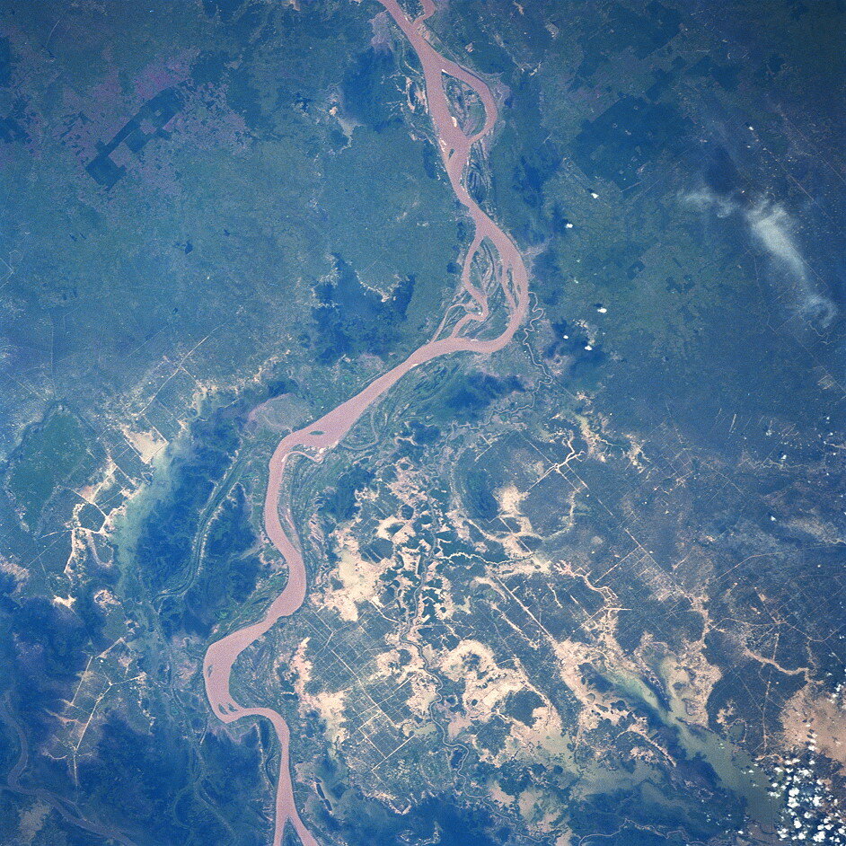 http://www.spacefacts.de/graph/drawing/drawings2/sts-61a_mekong.jpg