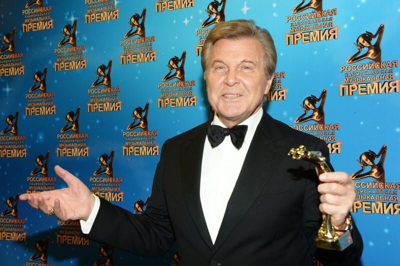Лев Лещенко