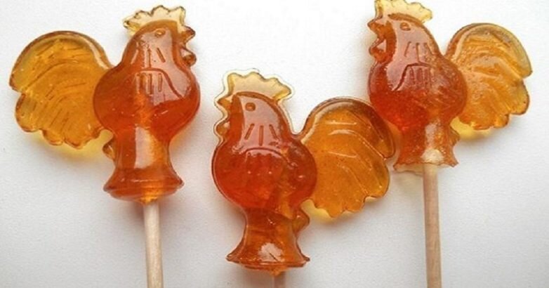 Петушок на палочке