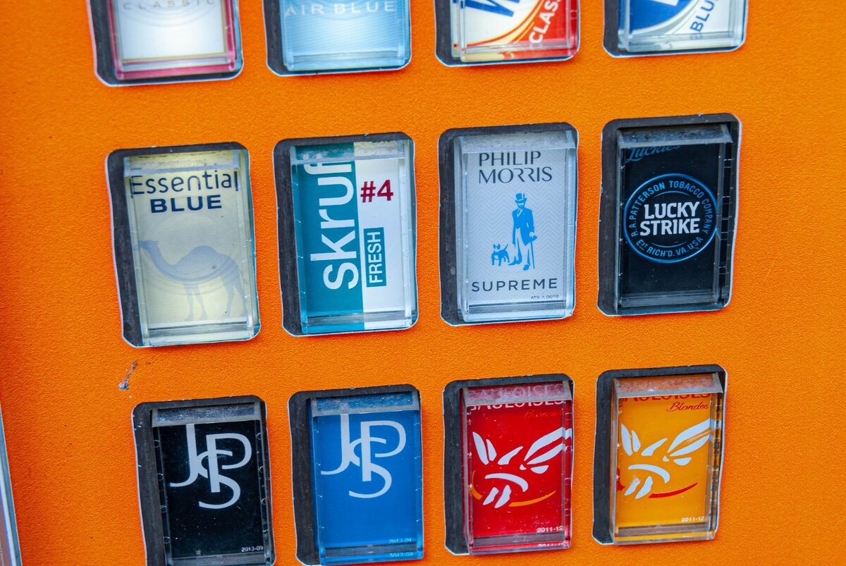 Сигареты на любой вкус и цвет, но не толщину кошелька: все они очень дороги