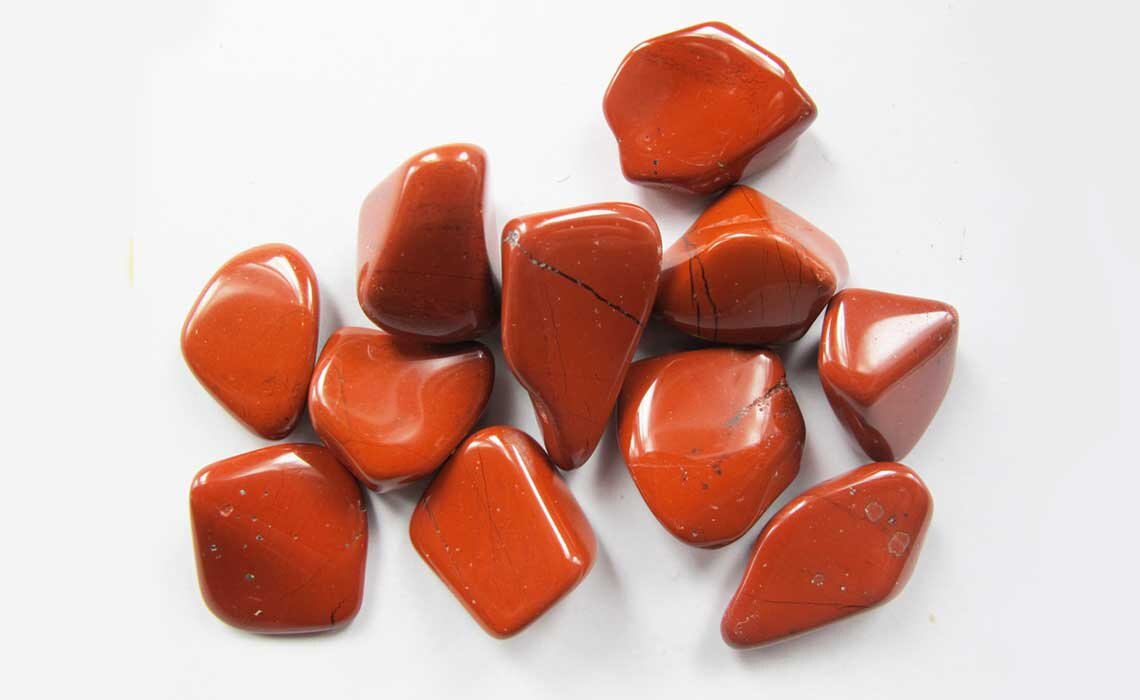 Роскошная бижутерия из Италии, украшенная яшмой