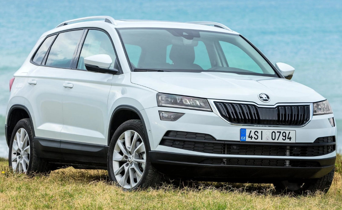 Skoda karoq. Кроссовер Skoda Karoq. Skoda Karoq i кроссовер. Skoda Karoq 2020. Шкода кроссовер 2020.