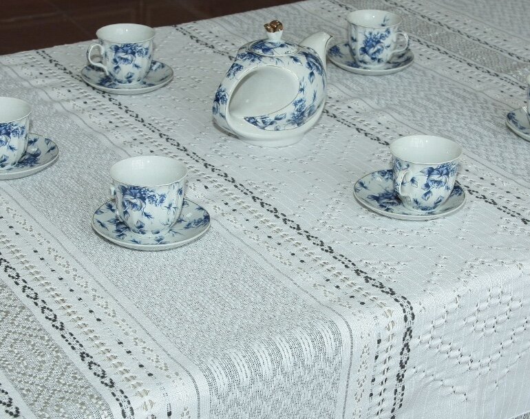 Скатерть из хлопка в технике ручного ткачества