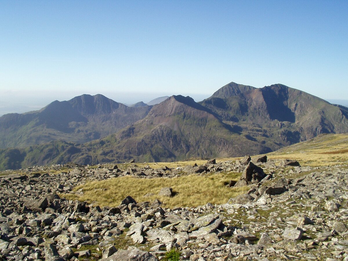 Snowdon. Самая высокая вершина маршрута (914 м). Фото: Википедия