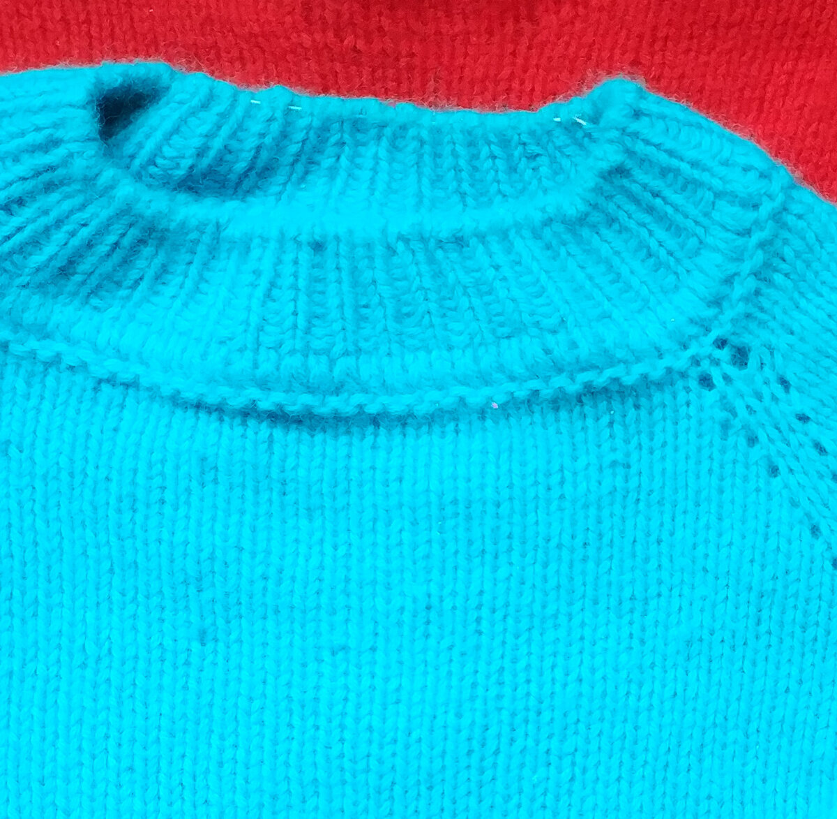 Как связать горловину у свитера