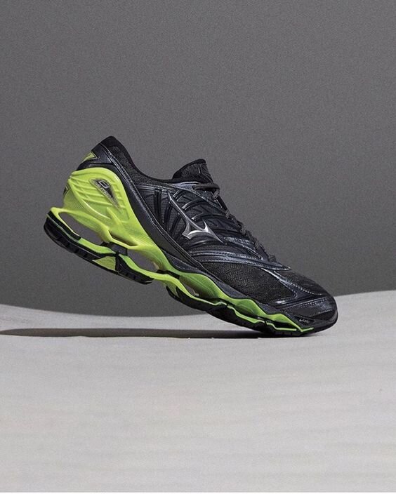 Avis mizuno wave prophecy 8 hotsell