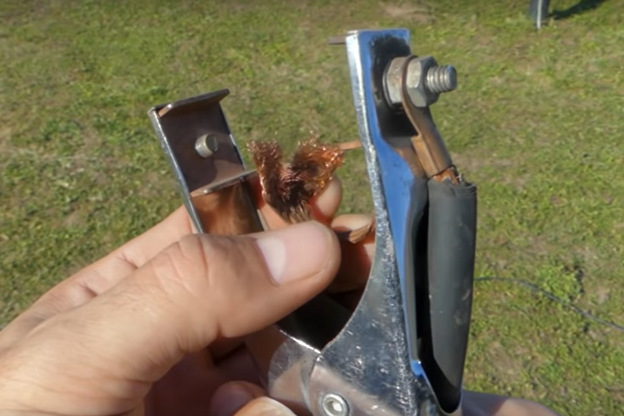 старая клемма 