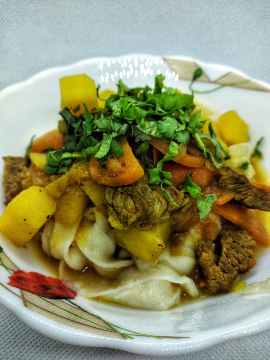 ТАДЖИКСКИЙ ЛАГМАН 