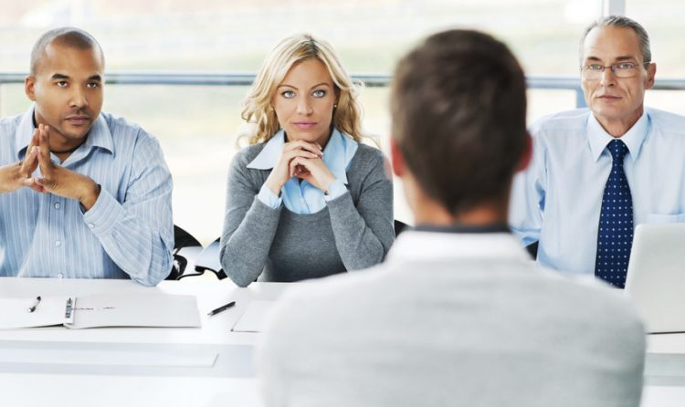 Расскажите... Немного... О себе.