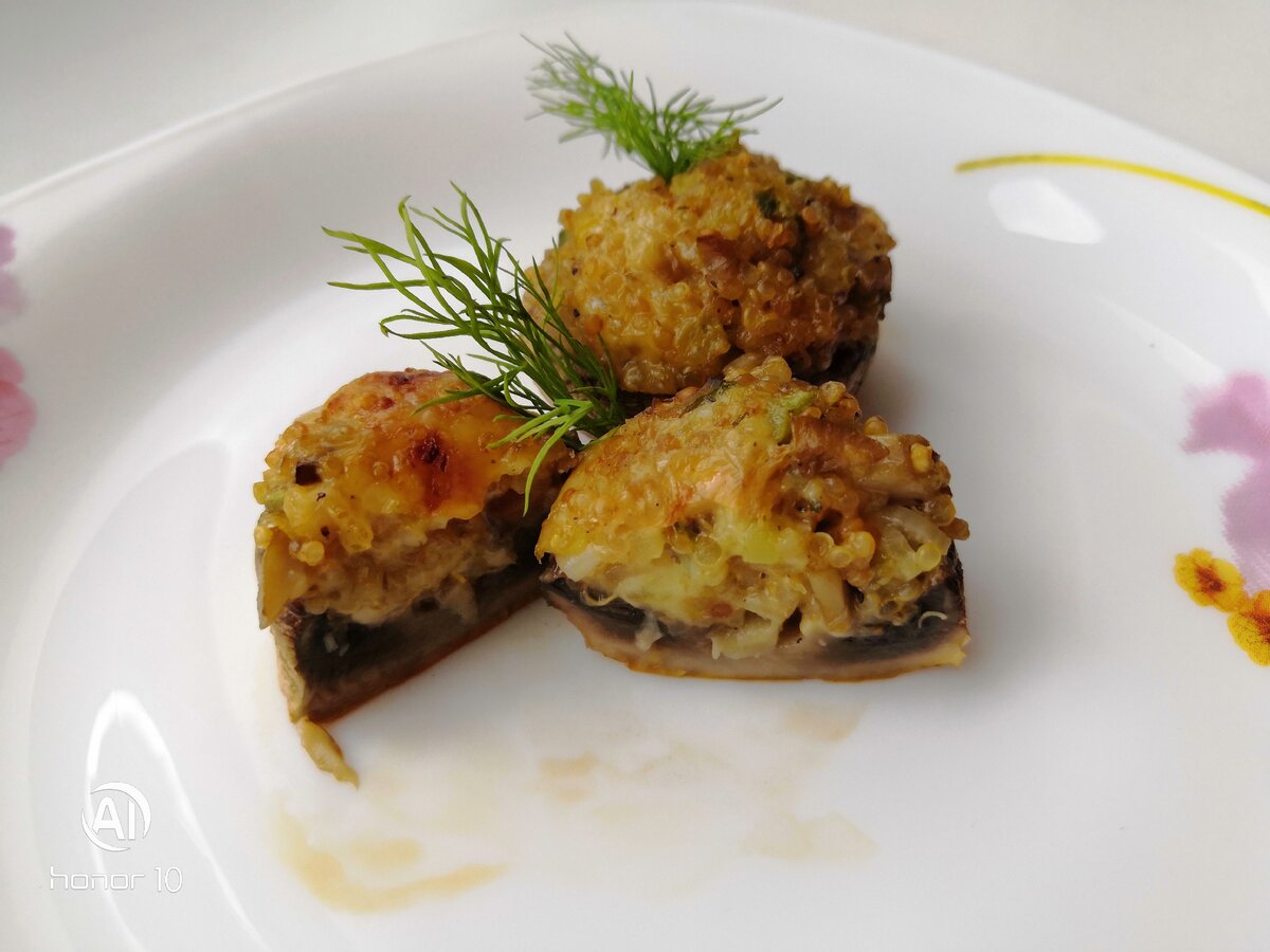 Фаршированные шампиньоны 