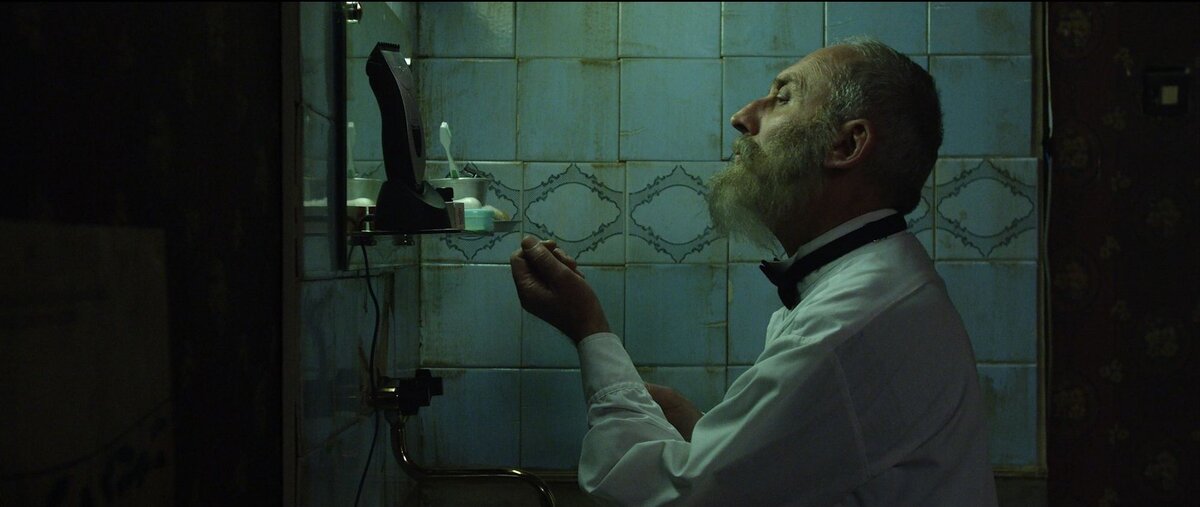 Кадр из фильма «8 минут»