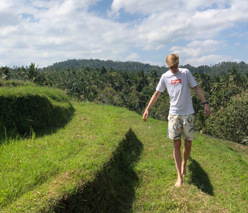 У меня в жизни есть единственное правило - проживать каждый день так, чтобы мне было комфортно. Есть одна поправка - при этом я не пересекаю чужих границ. 
