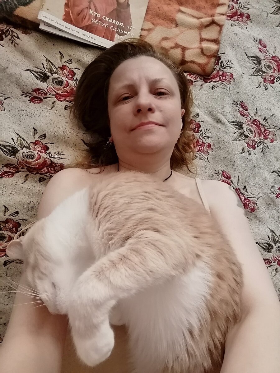 Милый засранец и жулик, но любимый.