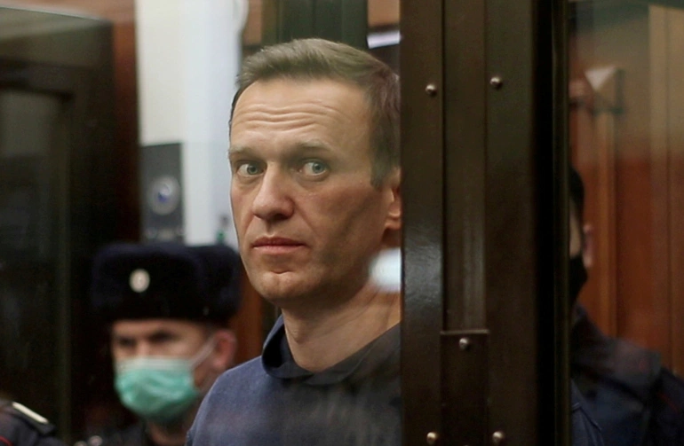 Лидер российской оппозиции Алексей Навальный был арестован в начале этого года, когда он вернулся в Россию из Германии, где он выздоравливал после того, как якобы был отравлен нервным агентом военного уровня