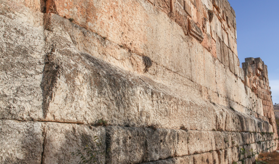 Фото: https://lah.ru/exped/baalbek-posobie-dlya-tehnarya/