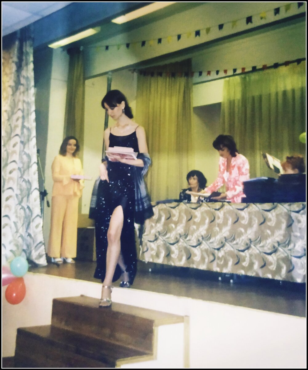 все ради платья? личное фото.