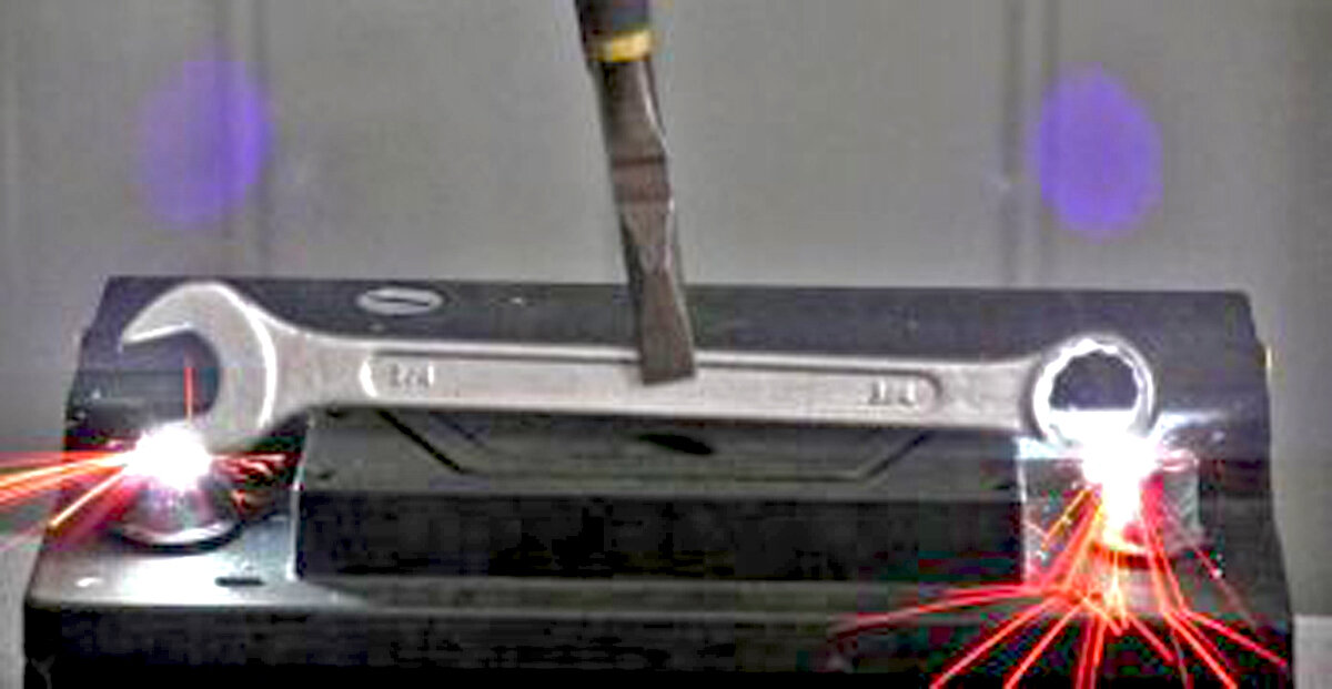 Аккумулятор 12 Вольт 1000 Ампер – опасно для жизни? Простое объяснение ...