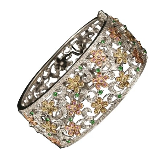 $19750 / Effy Limited Edition / Браслет с бриллиантами, сапфирами и цаворитами / 46 г 14 карат.