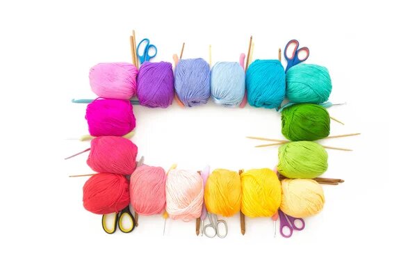 https://ru.depositphotos.com/253943840/stock-photo-colorful-rainbow-yarn-knitting-hooks.html