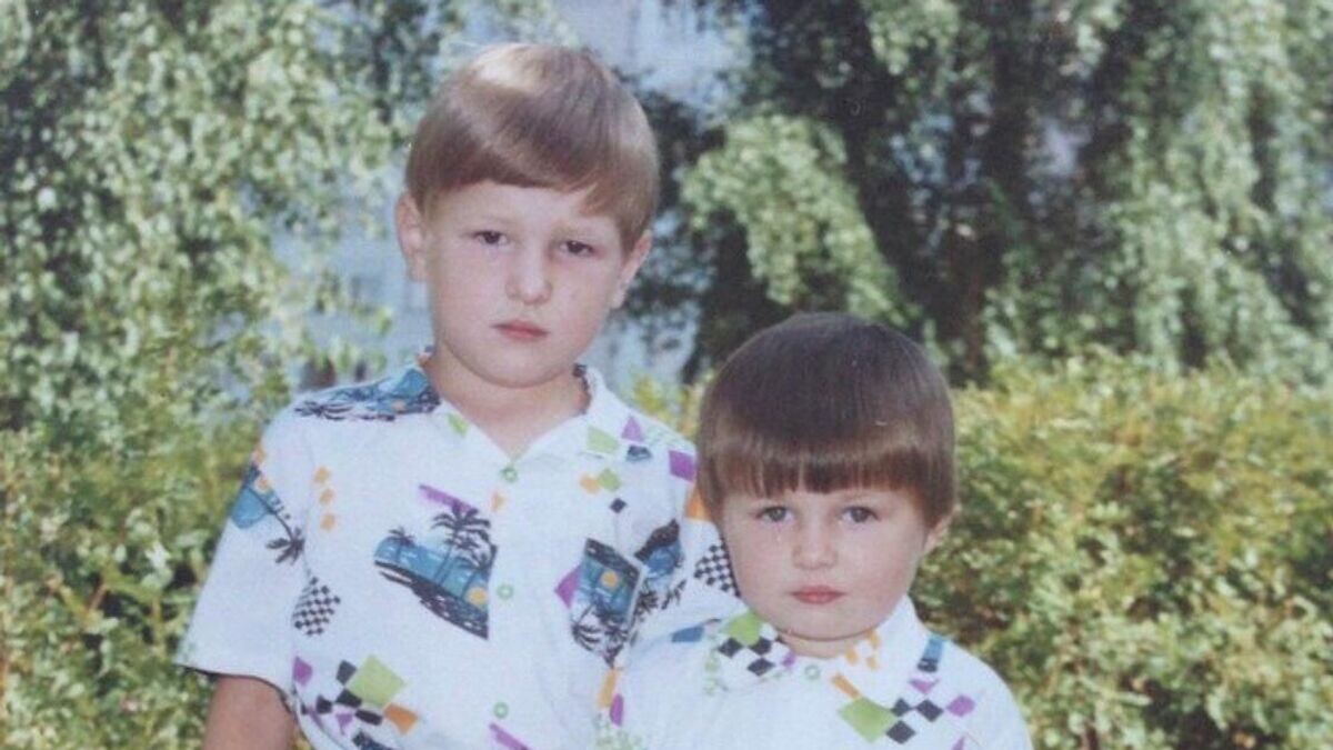 Владимир Минеев с братом