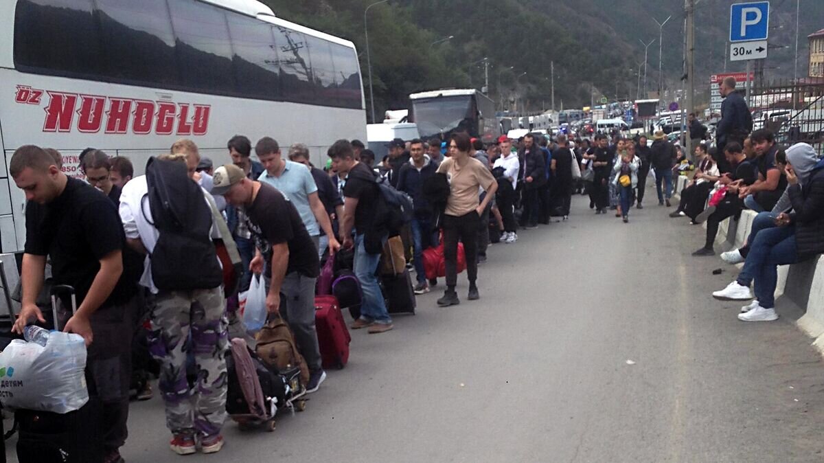    КПП "Верхний Ларс" в Северной Осетии на границе с Грузией© РИА Новости / Ольга Смольская