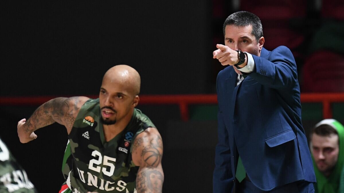    Джордан Теодор (слева) и Димитрис Прифтис© РИА Новости / Максим Богодвид