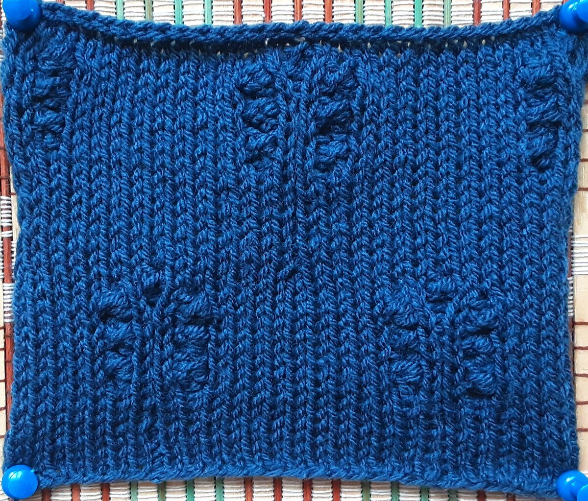 Изнаночная сторона узора.