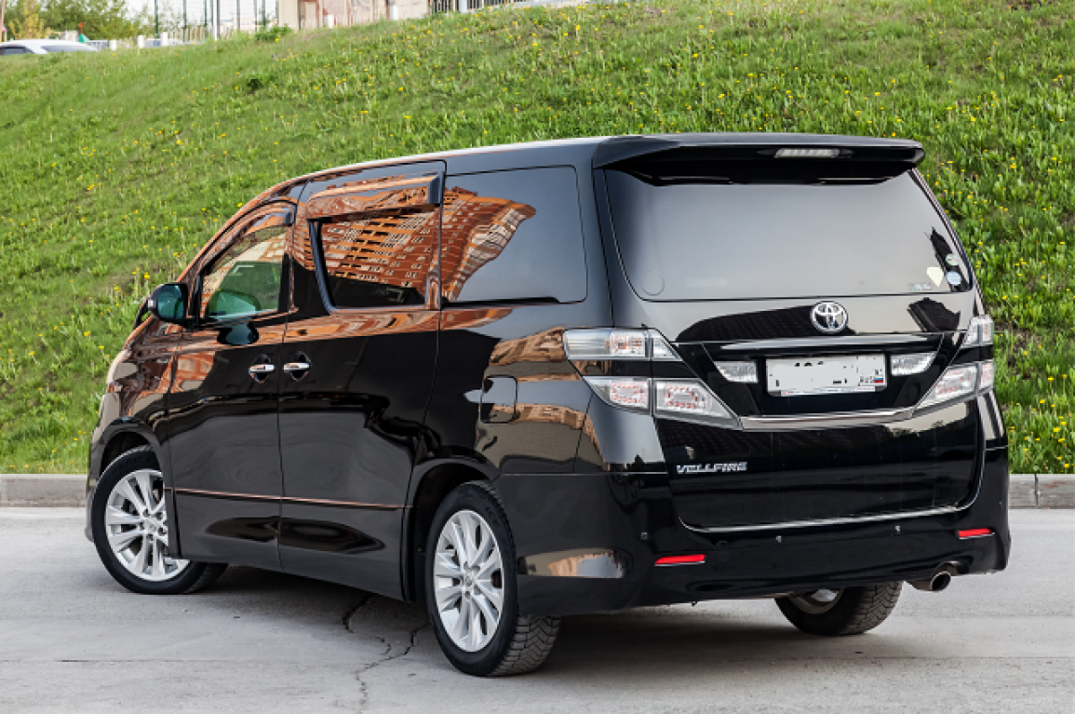    Автомобили на Камчатке подорожали от 200 тысяч рублей