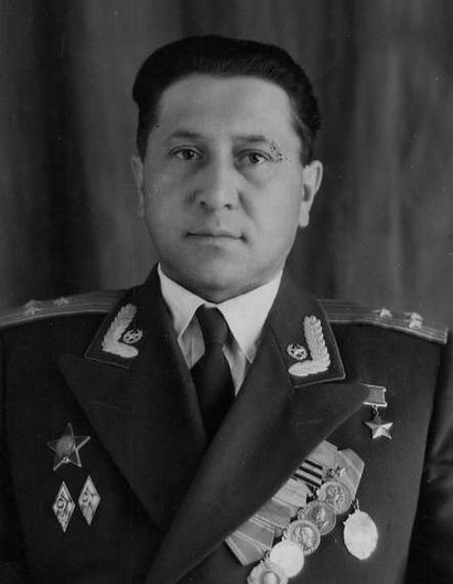 Сергей Владимирович Гришин (1917—1994) — полковник Советской Армии, партизан Великой Отечественной войны, Герой Советского Союза (1943)