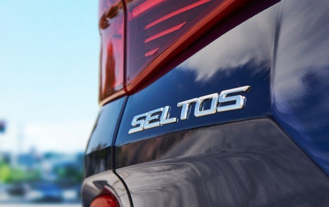 Новый компактный кроссовер от бренда KIA получит название Seltos — модель появится и на российском рынке. Премьера модели планируется на июнь, а в российской продаже KIA Seltos появится в 2020 году.