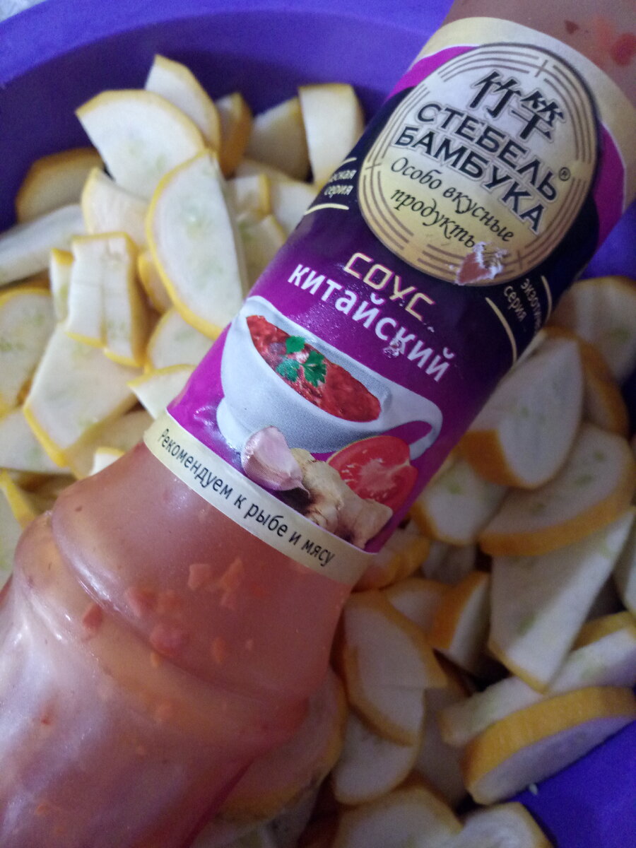 Можно использовать Китайский или кисло-сладкий соус.