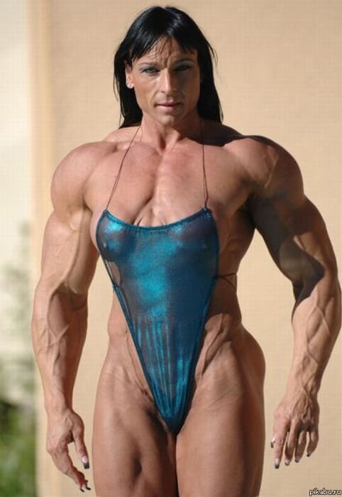 Хоть бабуля и жила при советской власти никогда не поддерживала поговорки типа «я и лошадь, я и бык, я и баба и мужик».