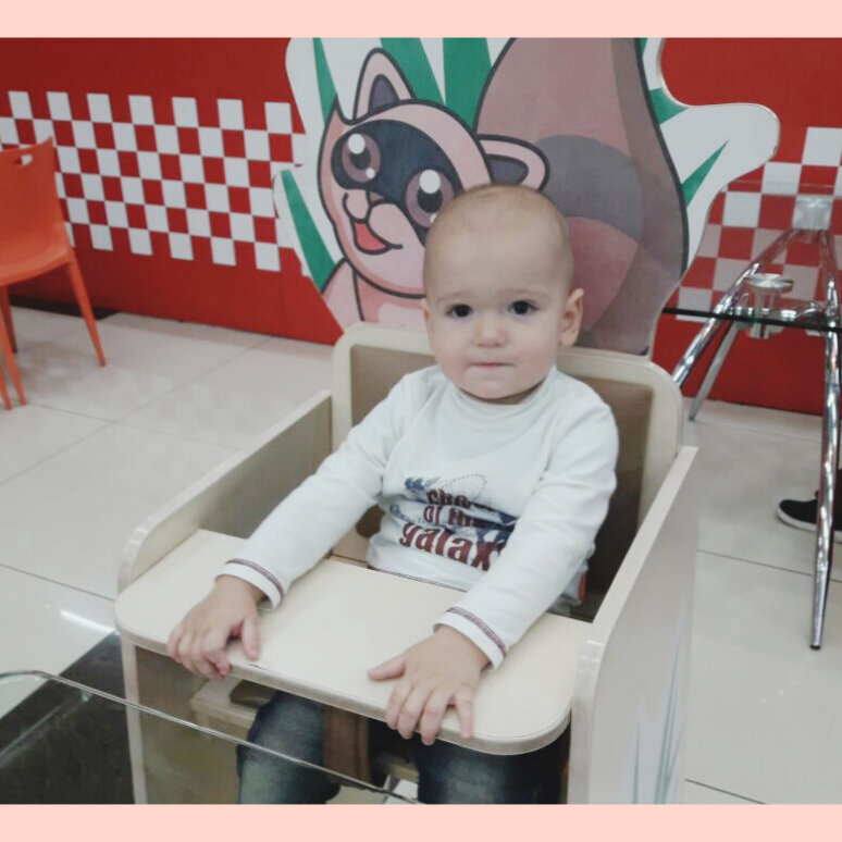 Рома самостоятельный малыш