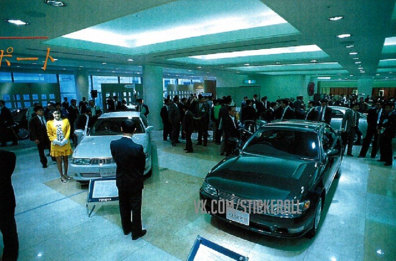 Так они были представлены  на автосалоне в Токио , тогда еще никто не знал, какого демона запустили японцы в производство)