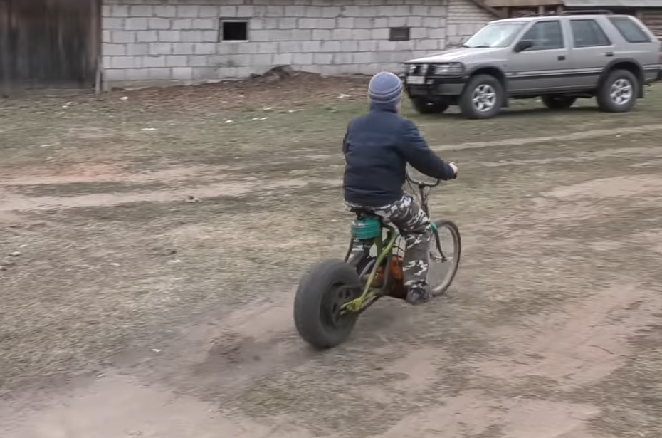 Мопед из бензопилы Урал 2