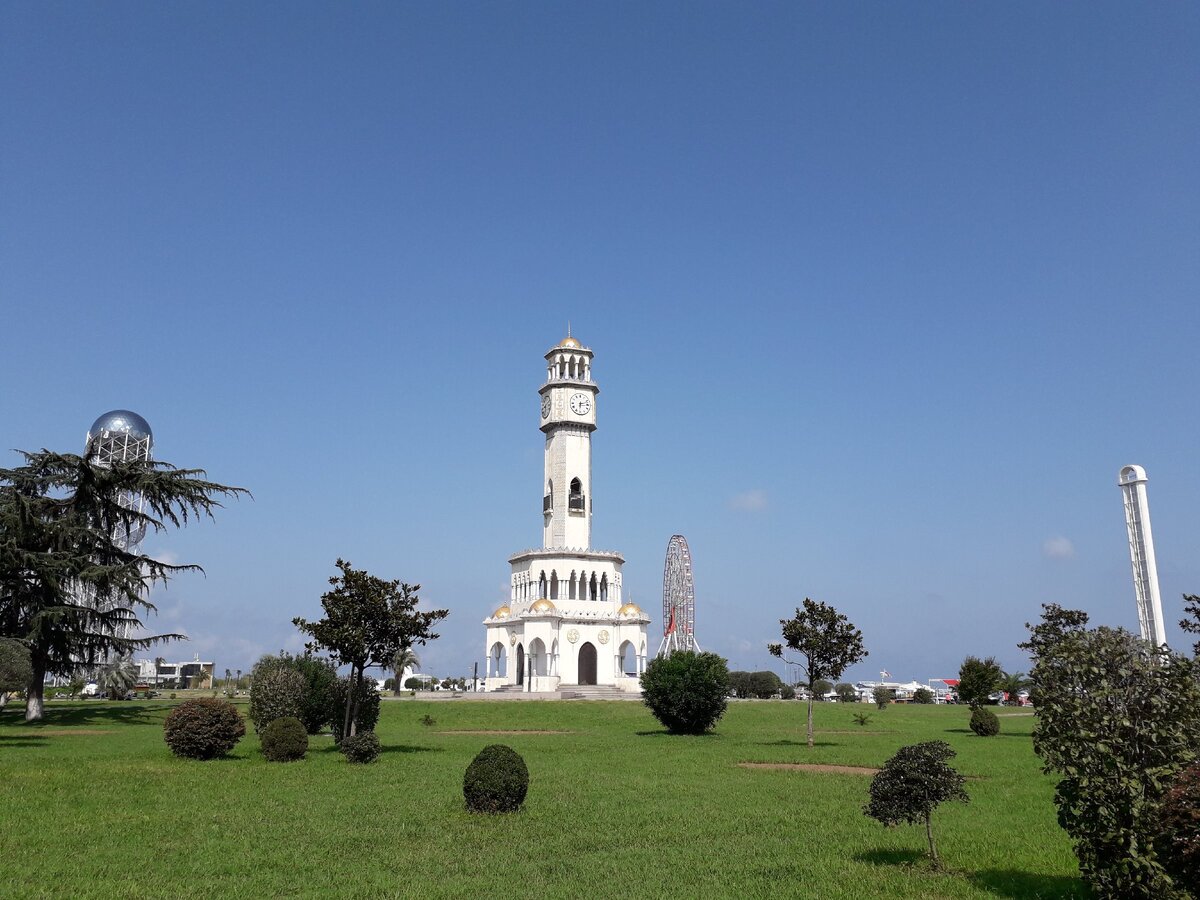 ЧАЧА Тауэр. Раньше здесь наливали...это время не застала))