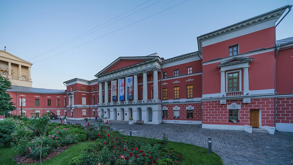 Здание Московского Английского клуба на Тверской улице