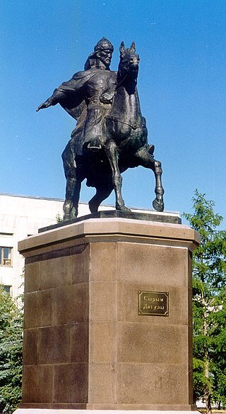 Сырым Датов - Сырым Дат-улы (каз. Сырым Датұлы) (1753, нынешний Сырымский район Западно-Казахстанской области —1802) — старшина казахского рода Байбакты, предводитель антиправительственного движения казахов Младшего жуза в 1783—1797 годах (на фото - памятник Сырыму Датову в Уральске)