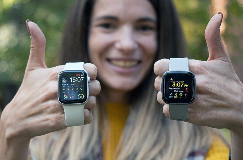 Apple watch versus fitbit versa sale