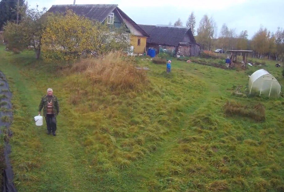 Последние люди деревни
